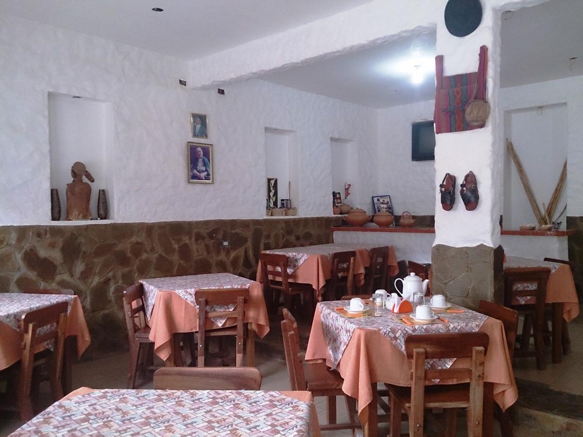 Plaza Pueblo Hotel Vallegrande Eksteriør billede